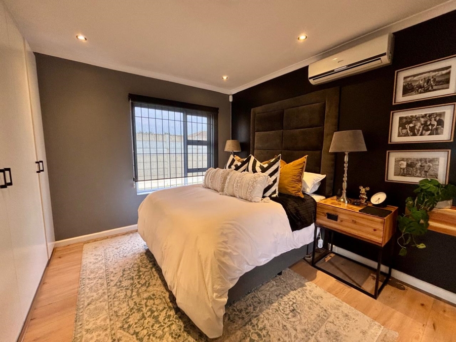 To Let 3 Bedroom Property for Rent in Windsor Park Estate Western Cape